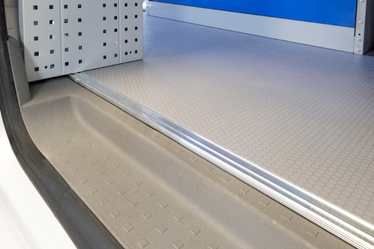 Plattformen für Lieferwagen von Tecnolam